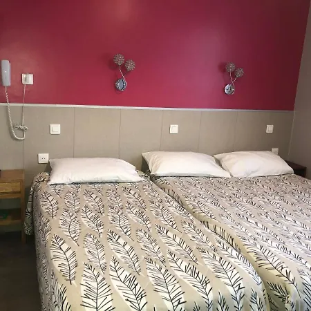 Les Troenes Hotel 2*