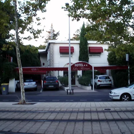 Les Troenes Ξενοδοχείο 2*